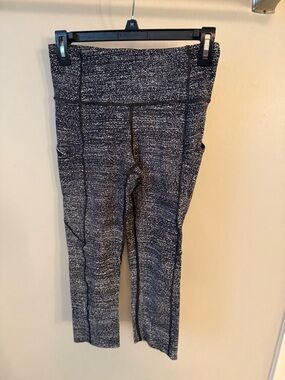 Lululemon Fast and Free Marled Black & White High-Waist Leggings with pockets
